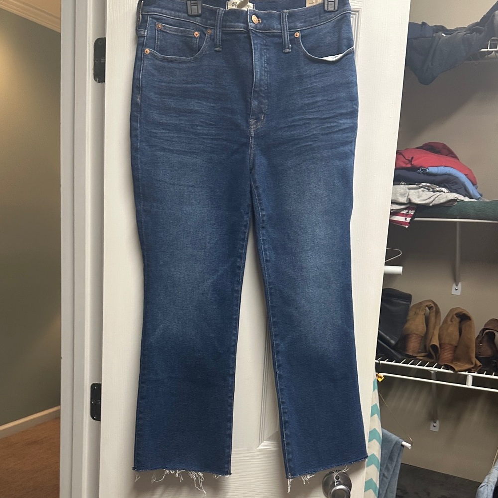 Madewell Indigo Straight-Leg Cropped Jeans
